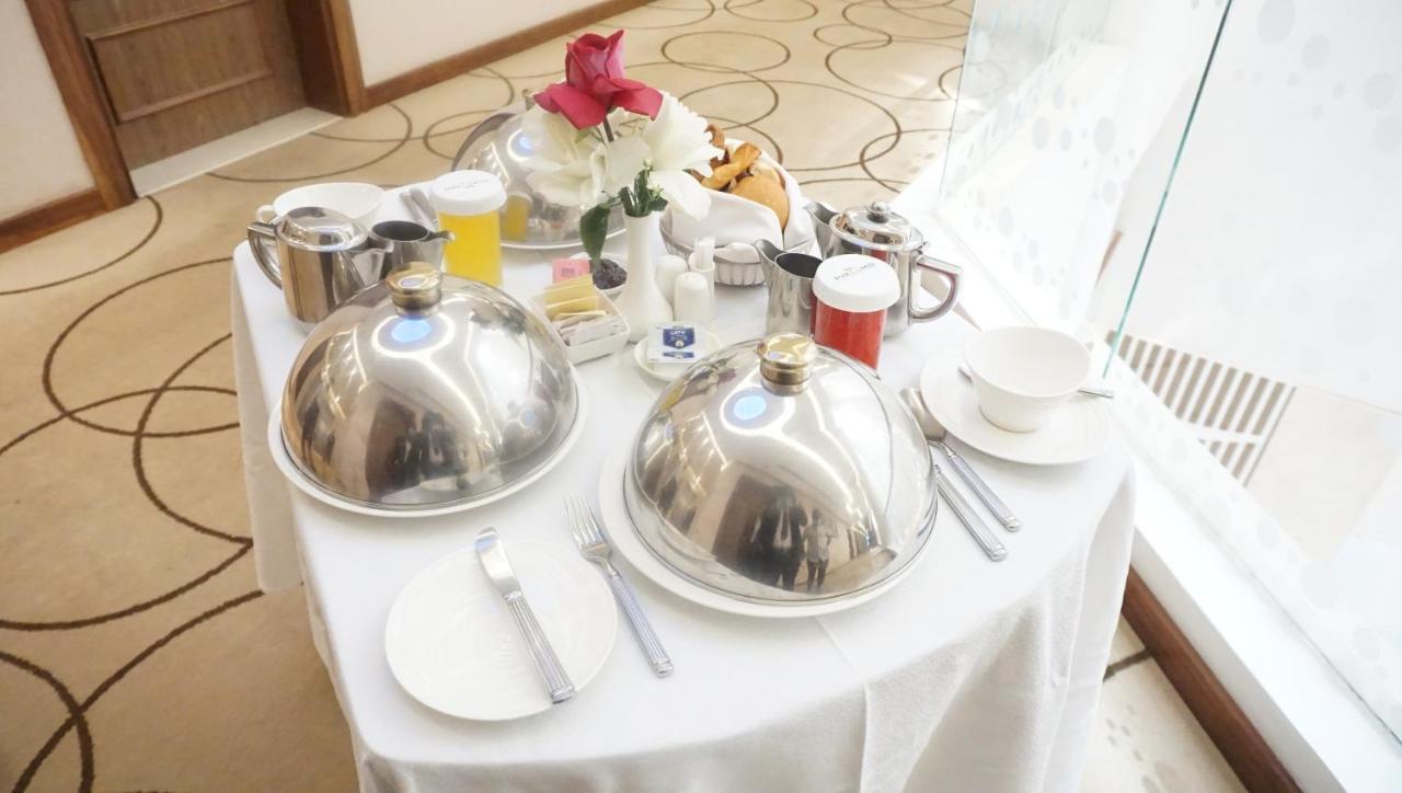 Pyramid Continental Hotel ジュバ エクステリア 写真