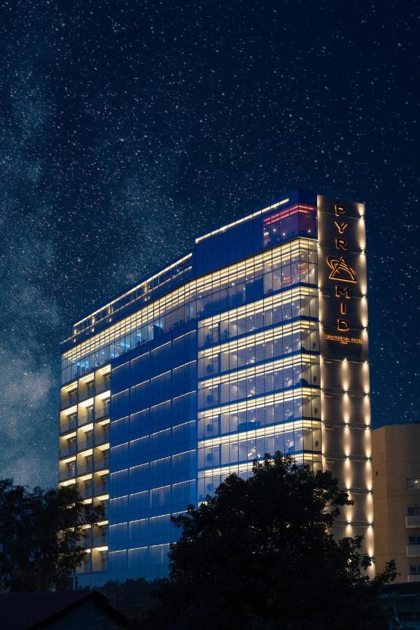 Pyramid Continental Hotel ジュバ エクステリア 写真